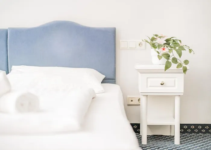 Self-check-in Adlon Hotel