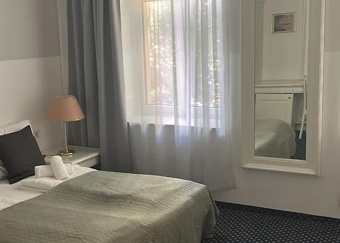 Self-check-in Adlon Vienna